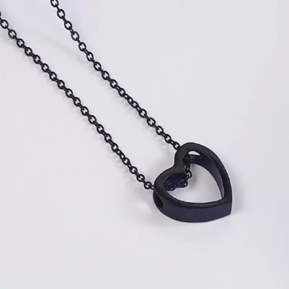 NEW!💙💎🖤AWESOME!🖤BLACK!🖤HEART🖤NECKLACE!🖤💎💙 - Picture 8 of 8